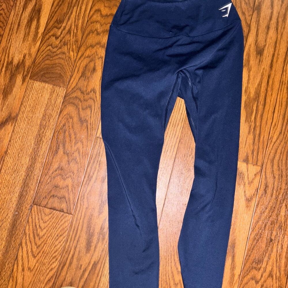 Gymshark Women’s Navy Seamless Legging Size small Stretch Gym Yoga Run